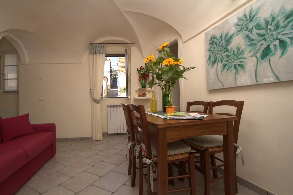 Appartamenti Chiarina Dolcedo Kamer foto